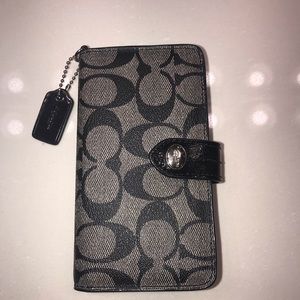 Coach Phone Carrier & Wallet Combo